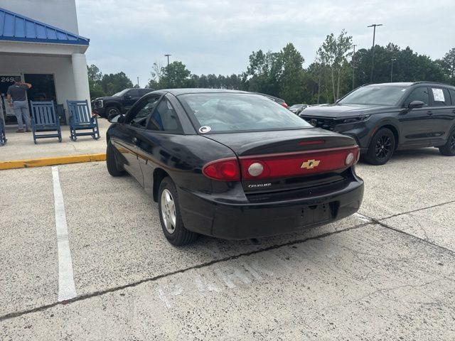 2004 Chevrolet Cavalier Base