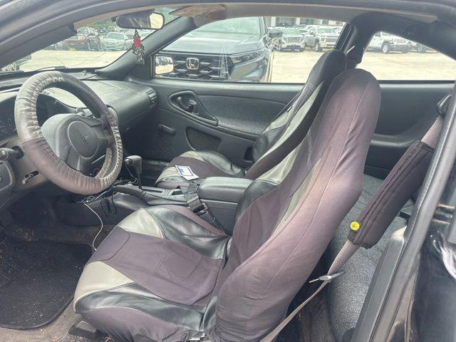 2004 Chevrolet Cavalier Base