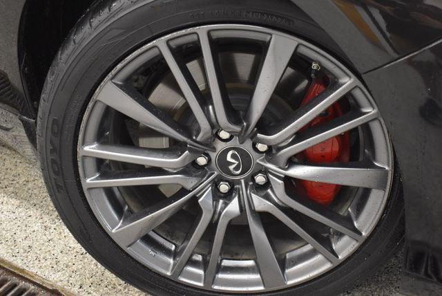 2017 INFINITI Q50 3.0t Red Sport 400