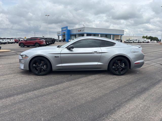 2022 Ford Mustang GT Premium Fastback