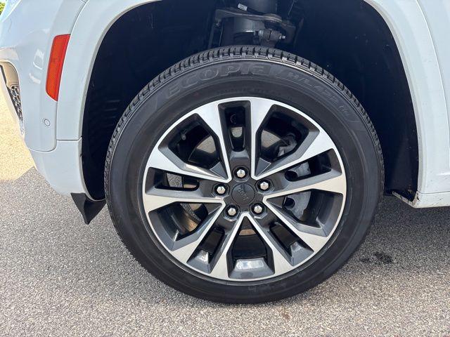 2023 Jeep Grand Cherokee L Overland 4x4