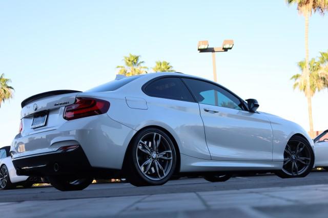 2016 BMW M2 M235i