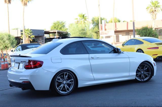 2016 BMW M2 M235i