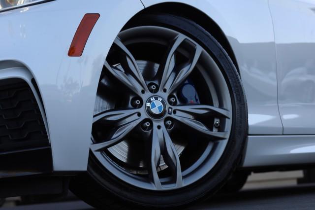 2016 BMW M2 M235i