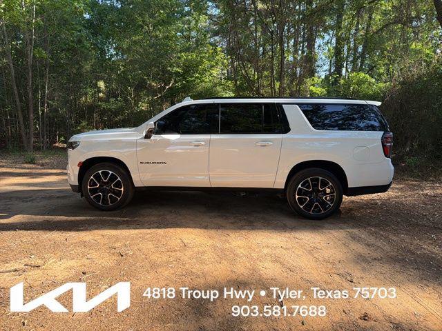 2023 Chevrolet Suburban 2WD RST