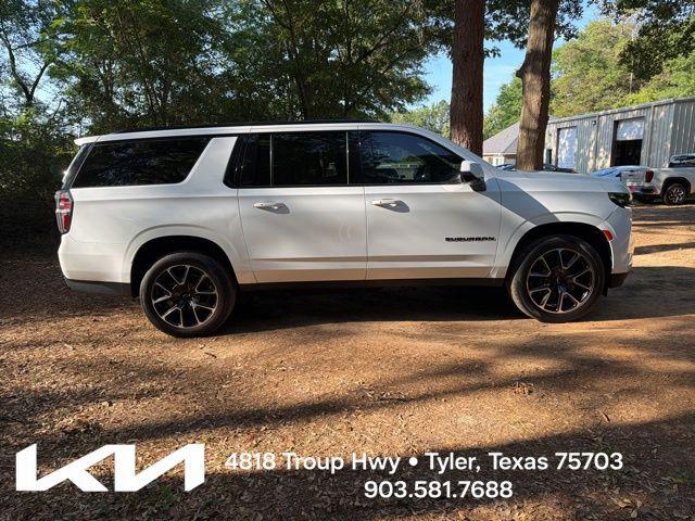 2023 Chevrolet Suburban 2WD RST
