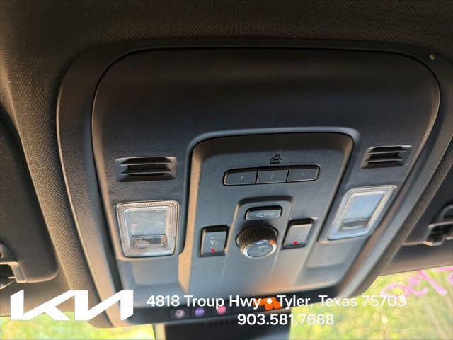 2023 Chevrolet Suburban 2WD RST