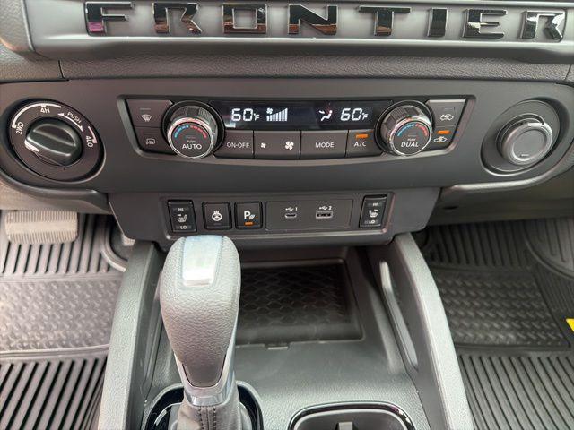 2026 Nissan Frontier Crew Cab SV 4x4