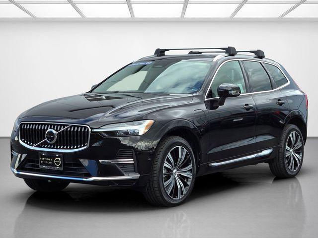 2023 Volvo XC60 Recharge T8 Plus Bright Theme