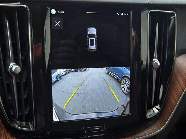 2023 Volvo XC60 Recharge T8 Plus Bright Theme