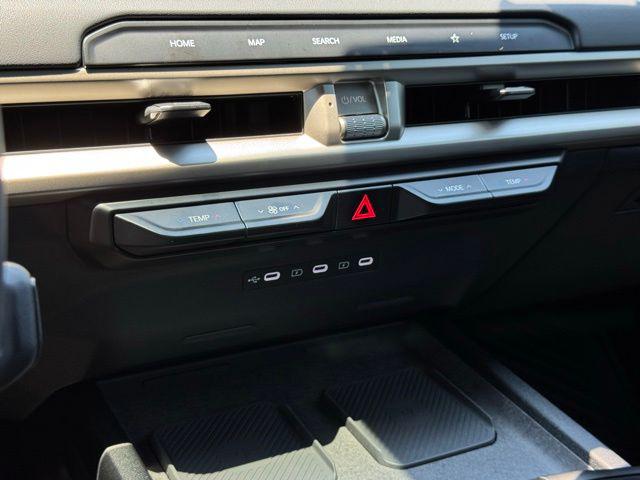 2027 Kia Telluride LX