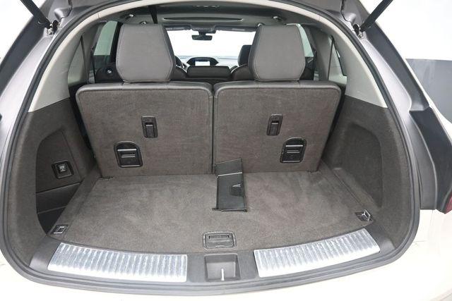 2017 Acura MDX w/Technology Package