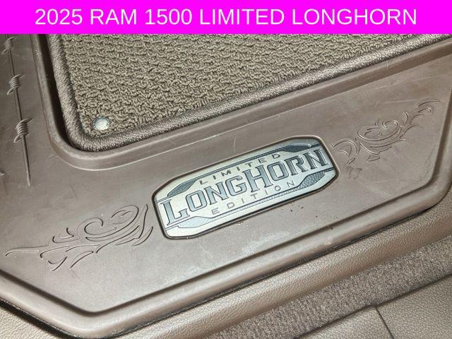 2025 Ram 1500 Limited Longhorn Crew Cab 4x4 5'7" Box
