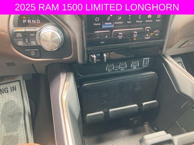 2025 Ram 1500 Limited Longhorn Crew Cab 4x4 5'7" Box