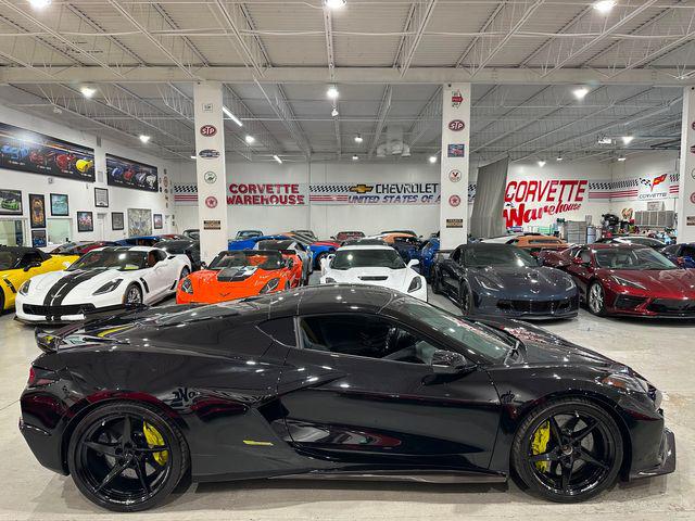 2024 Chevrolet Corvette E-Ray RWD Coupe 3LZ