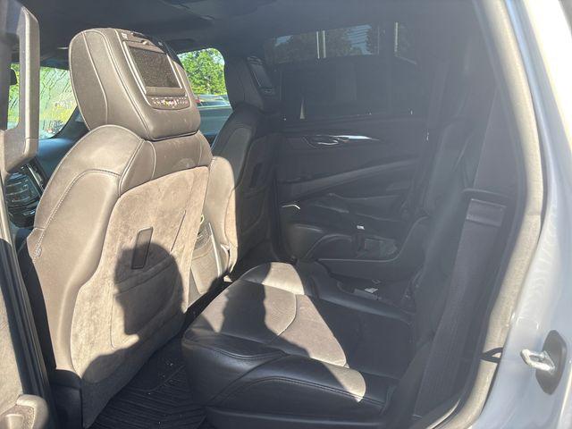 2016 Cadillac Escalade Platinum