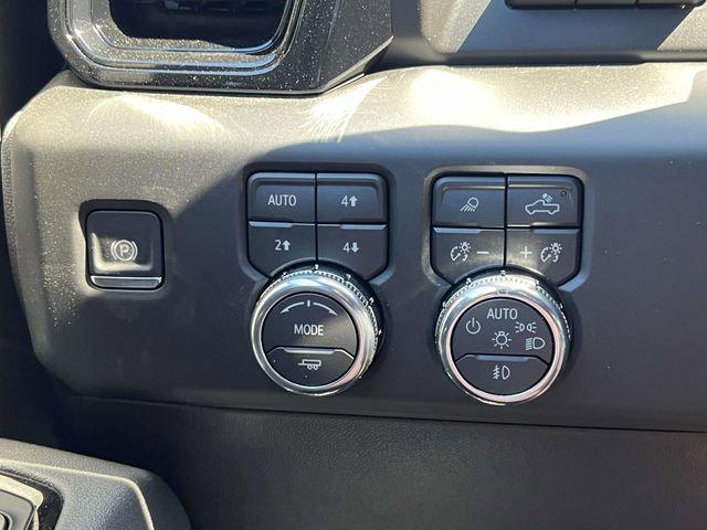 2026 GMC Sierra 1500 Crew Cab, Short Bed, AT4, 4WD