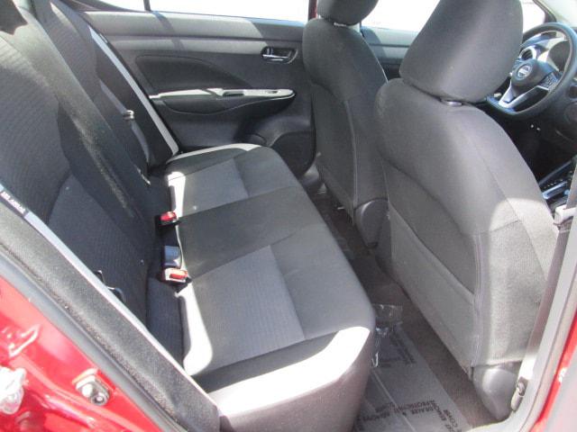 2021 Nissan Versa SV Xtronic CVT