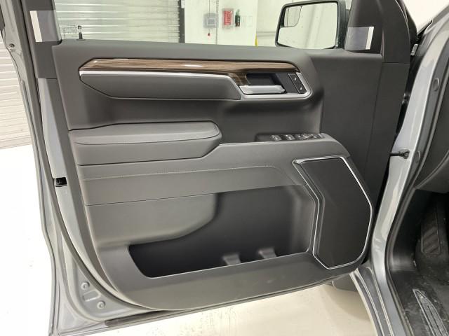 2026 Chevrolet Silverado 1500 4WD Crew Cab Standard Bed LT