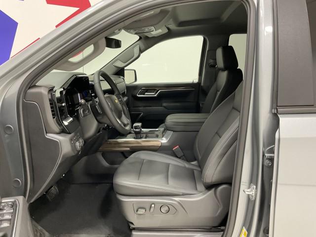 2026 Chevrolet Silverado 1500 4WD Crew Cab Standard Bed LT