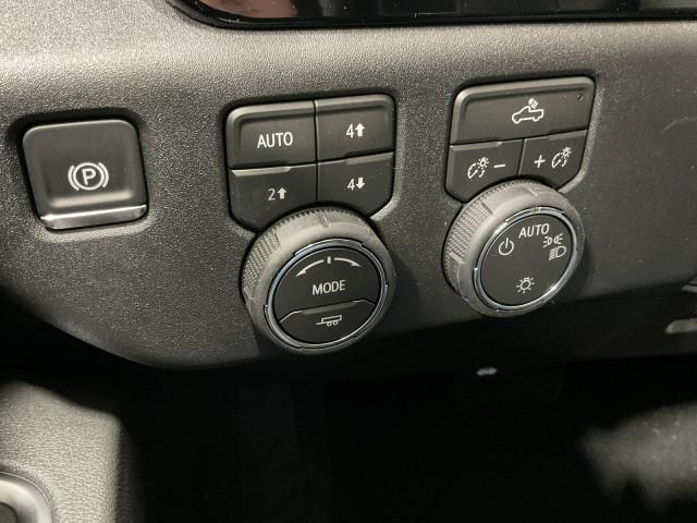 2026 Chevrolet Silverado 1500 4WD Crew Cab Standard Bed LT