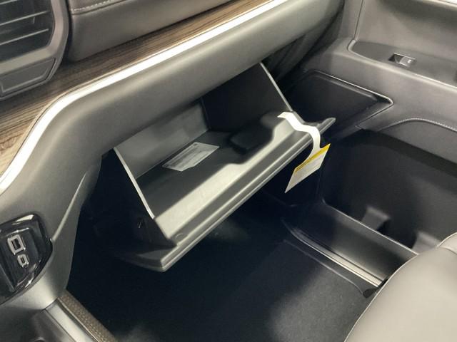 2026 Chevrolet Silverado 1500 4WD Crew Cab Standard Bed LT