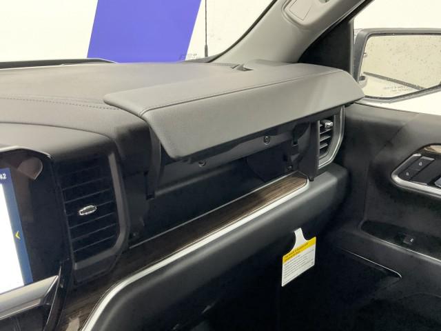 2026 Chevrolet Silverado 1500 4WD Crew Cab Standard Bed LT