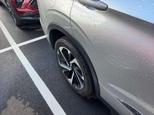2022 Mitsubishi Outlander SE