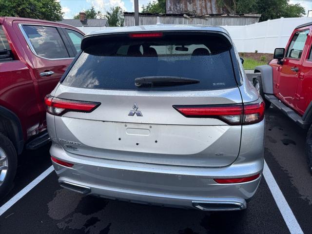 2022 Mitsubishi Outlander SE