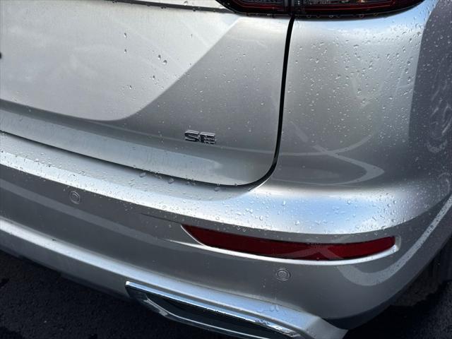 2022 Mitsubishi Outlander SE