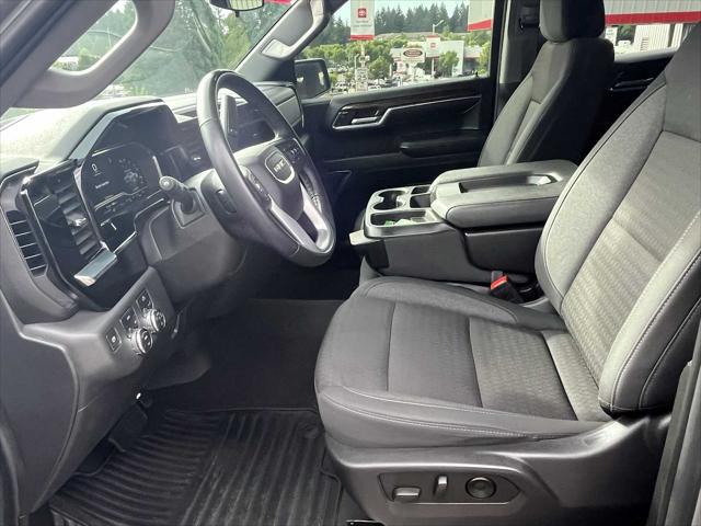 2023 GMC Sierra 1500 4WD Crew Cab Short Box Elevation with 3SB