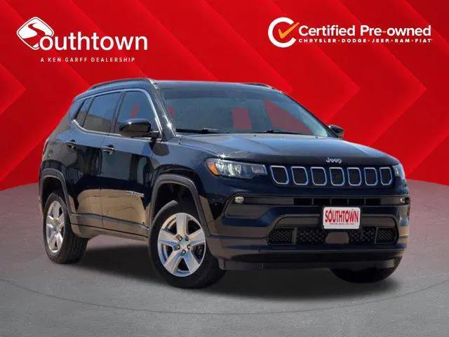 2022 Jeep Compass Latitude 4x4 for sale in Indianola, IA