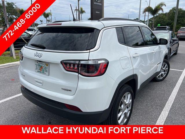 2023 Jeep Compass Latitude Lux FWD