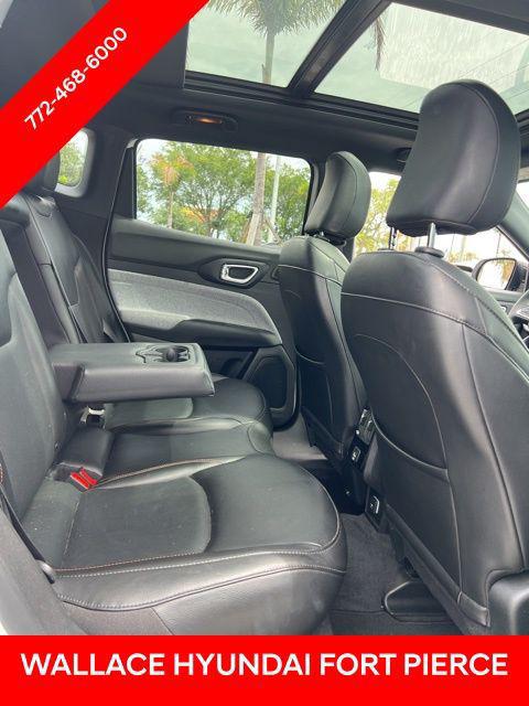 2023 Jeep Compass Latitude Lux FWD