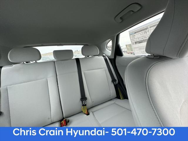 2026 Hyundai Kona SE