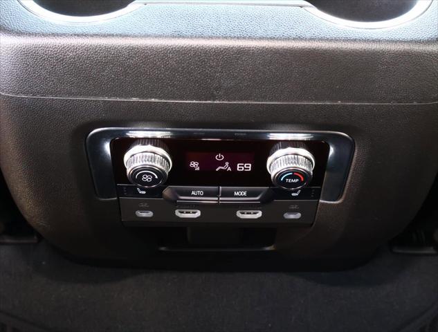 2023 GMC Yukon XL 4WD Denali Ultimate