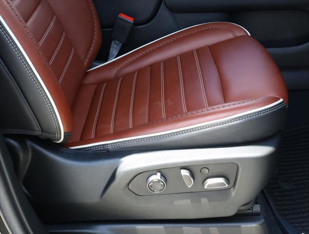 2023 GMC Yukon XL 4WD Denali Ultimate