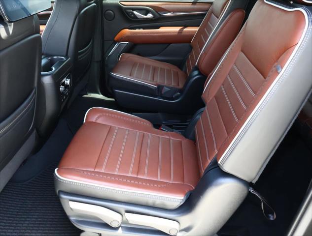 2023 GMC Yukon XL 4WD Denali Ultimate