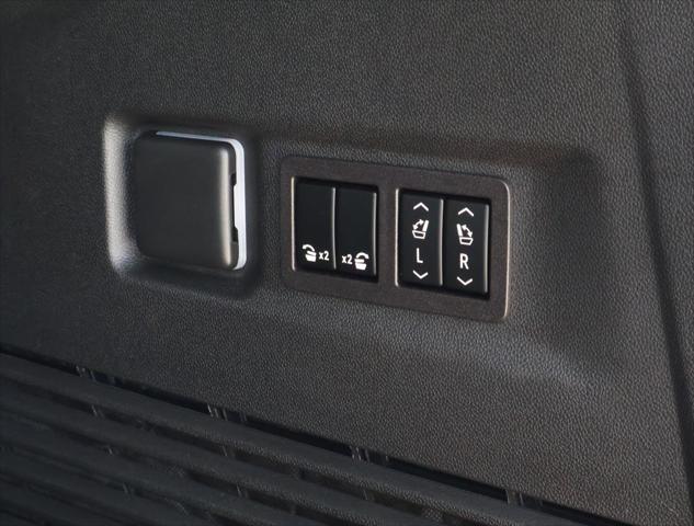 2023 GMC Yukon XL 4WD Denali Ultimate