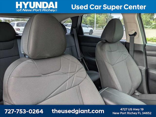 2025 Hyundai Tucson SE