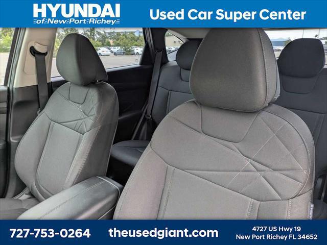 2025 Hyundai Tucson SE