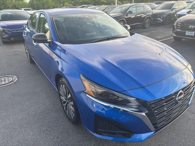 2025 Nissan Altima SV FWD
