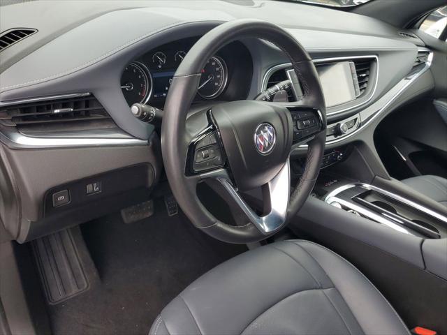 2024 Buick Enclave Essence FWD