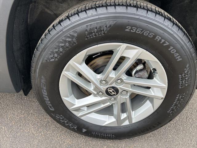 2025 Hyundai Tucson SE