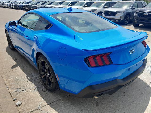 2025 Ford Mustang GT Fastback
