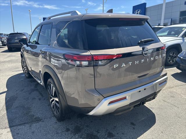 2025 Nissan Pathfinder Platinum 4WD