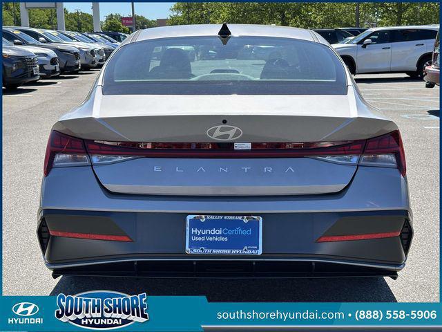 2025 Hyundai Elantra SEL Convenience