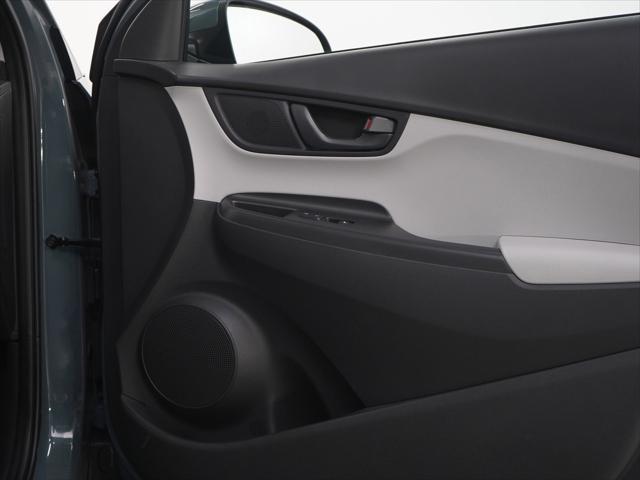 2022 Hyundai Kona SE
