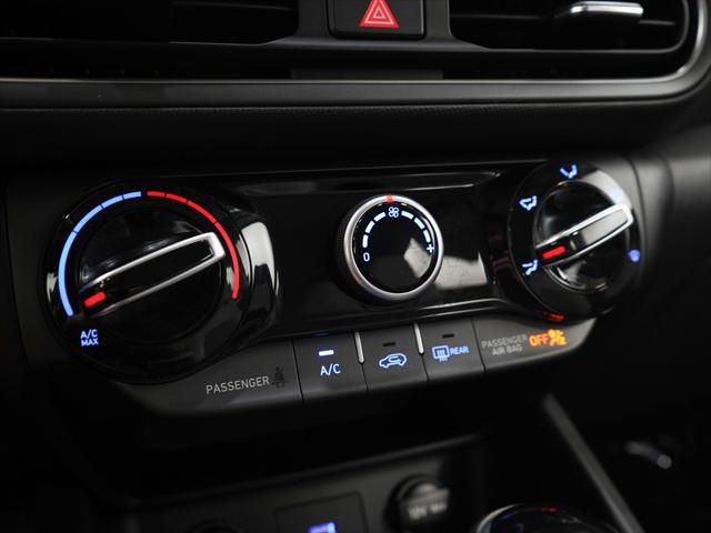 2022 Hyundai Kona SE