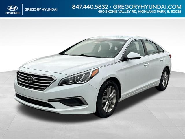 2017 Hyundai Sonata SE for sale in HIGHLAND PARK, IL